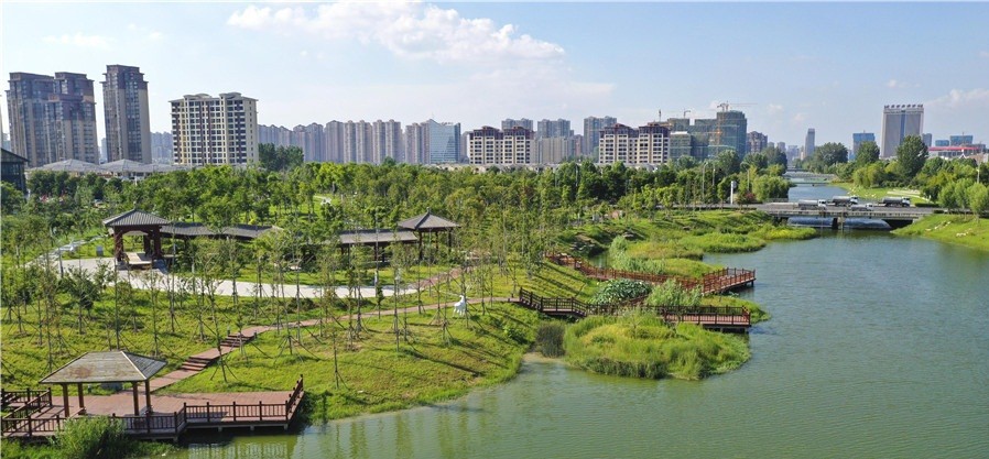 【飞“阅”中国】城市公园 绿色共享